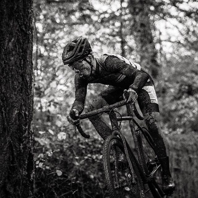 @honeyimsure finding the limits of his legs and tires while showing off a lovely mud patina.