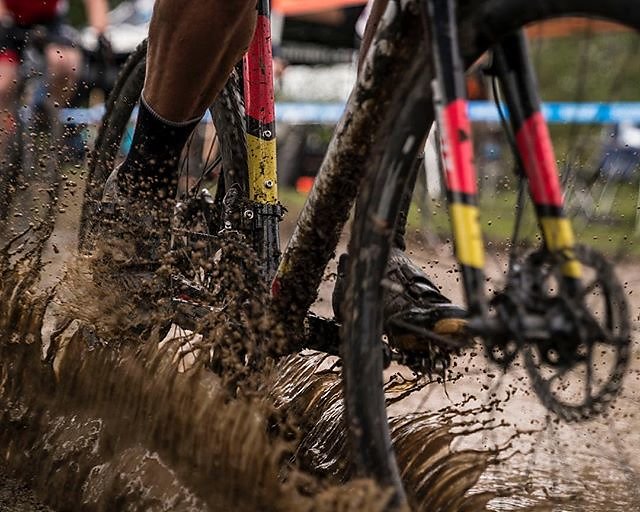 Comin in hot! New snaps from @cyclocrosscrusade Heron Lakes up on Flickr. 